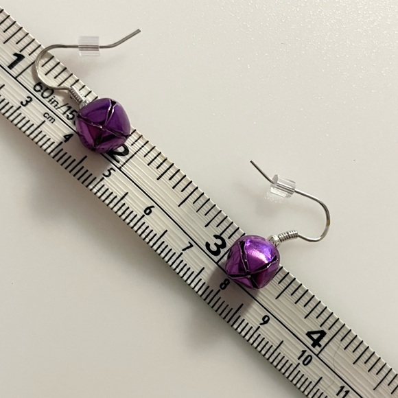 4 Vintage Sets of Holiday Christmas Jingle Bells Dangle Drop Earrings - Picture 13 of 16